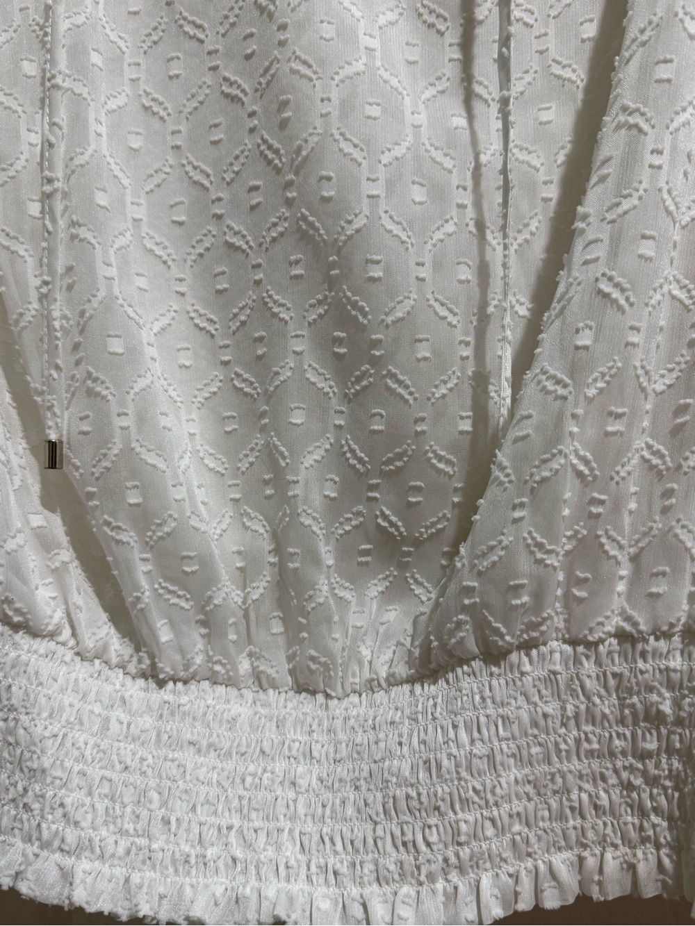 White House Black Market White Eyelet V-Neck Blouson Top - Picture 2 of 4